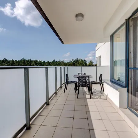 Aquamarina Onyx - Visitopl ミエンジズドロイェ