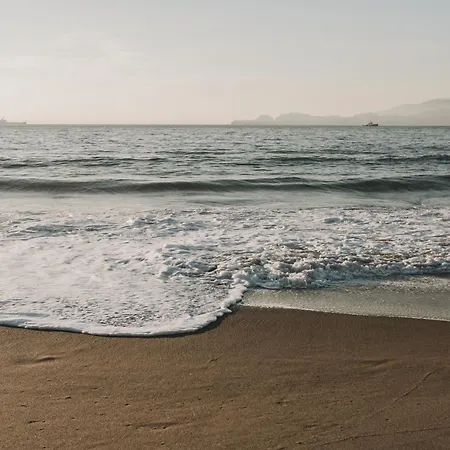 Aquamarina Onyx - Visitopl アパート ミエンジズドロイェ